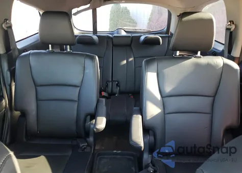 2019 Honda Pilot Touring z USA, uszkodzony, nr VIN 5FNYF5H6XKB037214